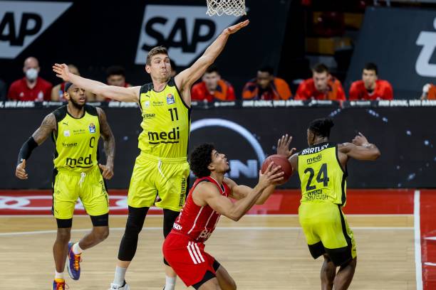 入了制胜进 入了制胜进