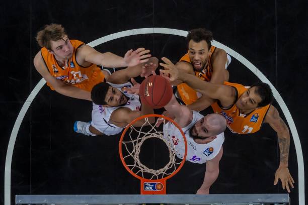 足球运动员 足球运动员