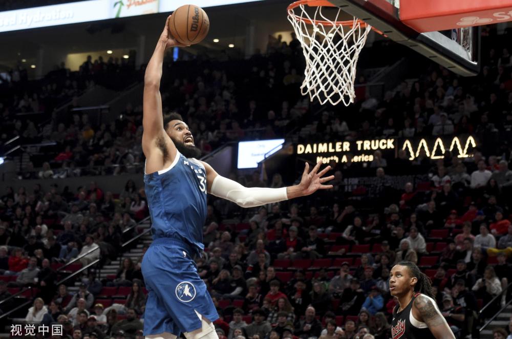 之间的德比 之间的德比